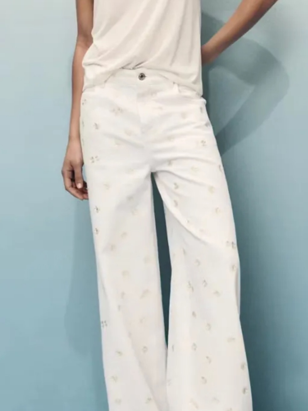 Mango White Wide-Leg Jeans with embroidered daisy pattern